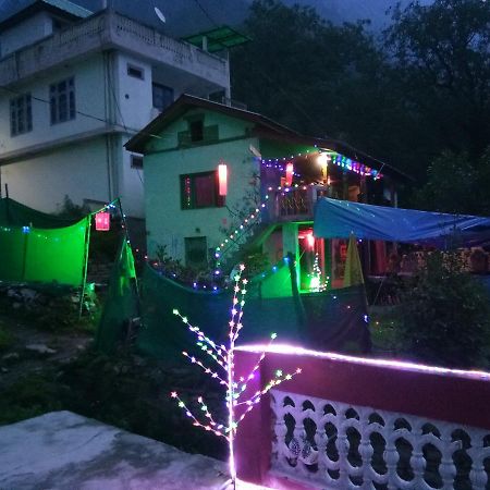 Moksha Hotel 卡索尔 外观 照片